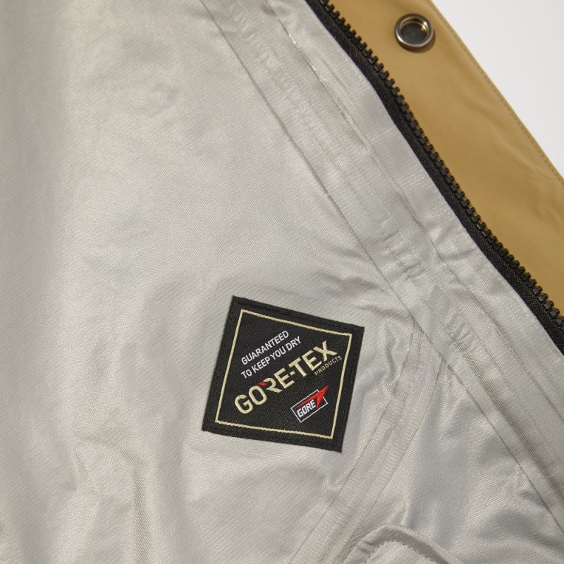 Early Spring with GORE-TEX | Goldwin Official Website