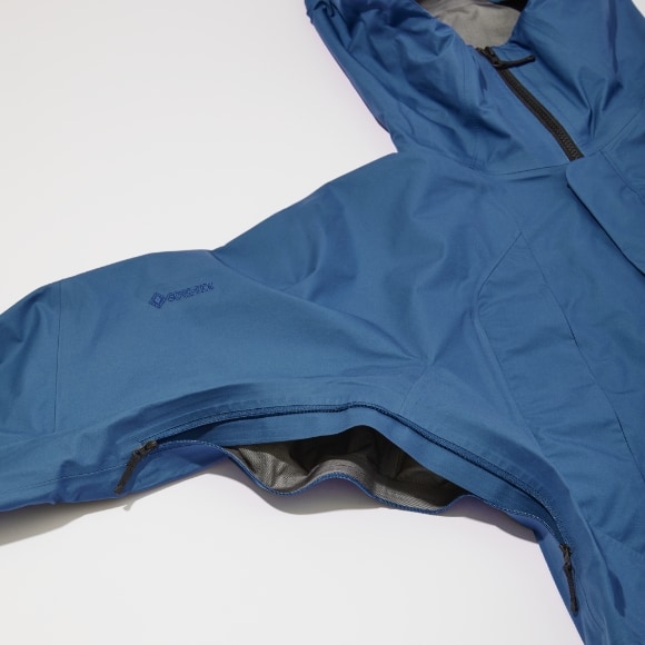 Early Spring with GORE-TEX | Goldwin Official Website