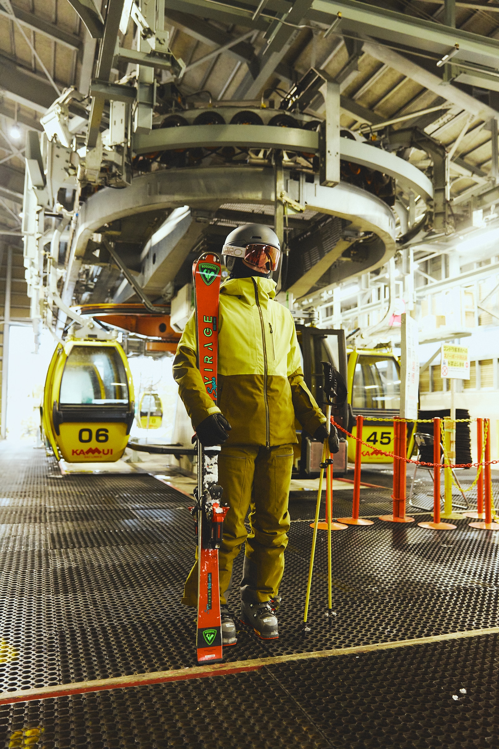 GW15306 W's G-AXIS Jacketの着用イメージ